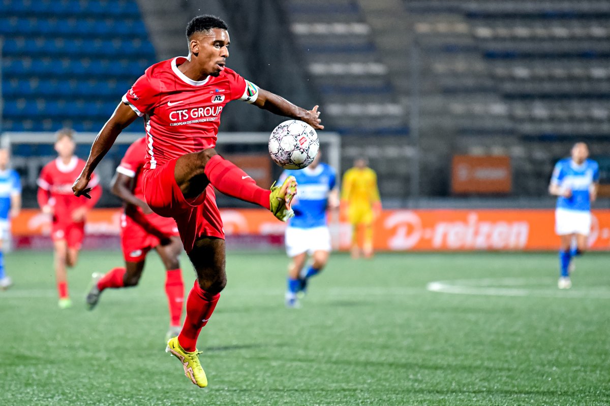 开云app-风云突变！费耶诺德今晚强势反弹，法甲版图或变，震撼外界，团队化学反应显著的简单介绍